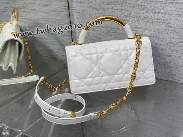 Dior专柜新款迪奥高仿原单Ange链条包珍珠链条羊皮手提肩背包 djfk1307